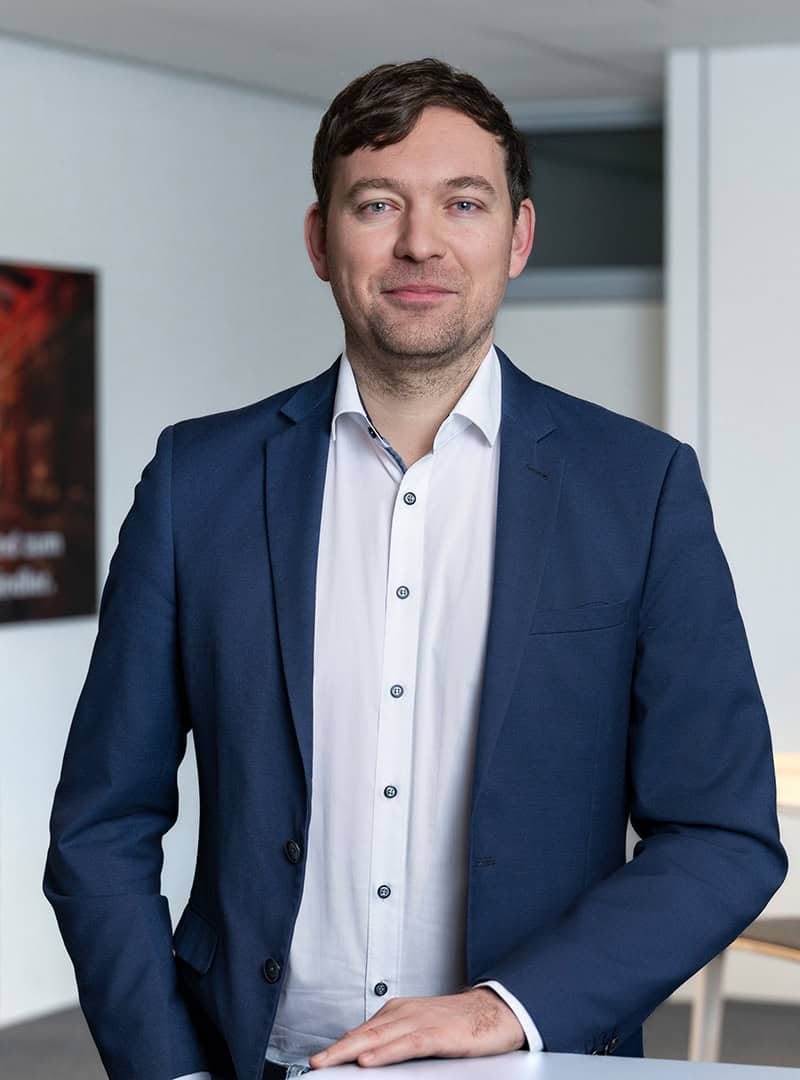 Portrait photo of Patrik Aschauer
